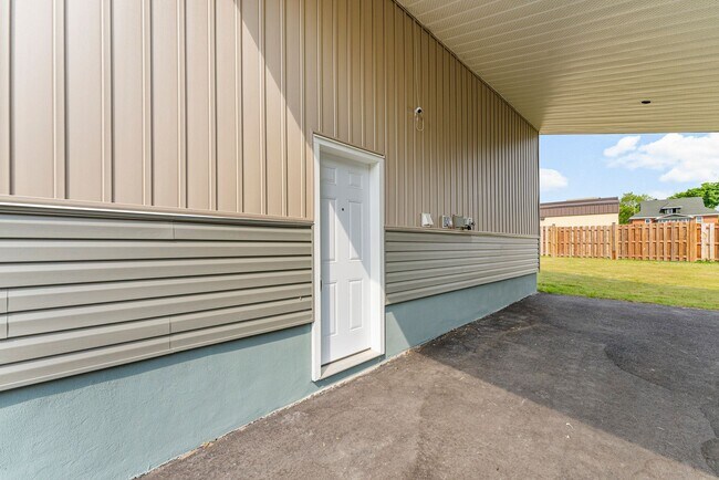 Photo du bâtiment - 101 Main St E