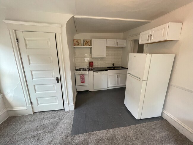 Foto del edificio - 735 Quincy St NE