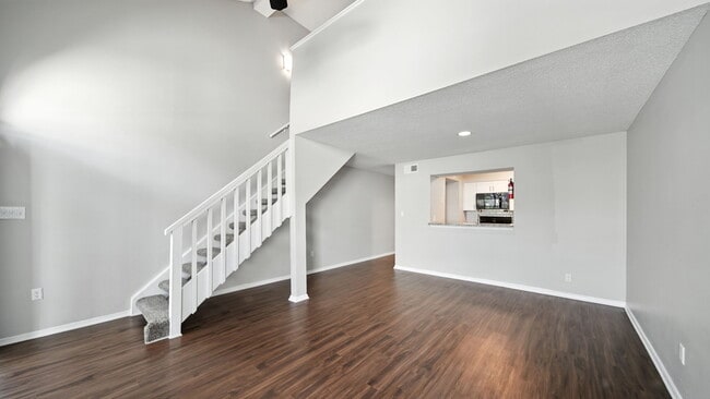 Building Photo - The Vale Apartments and Townhomes