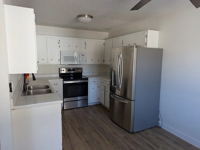 Foto del edificio - 950 5th Ave W