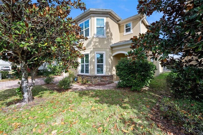 Foto del edificio - 1310 Oakcrest Ct