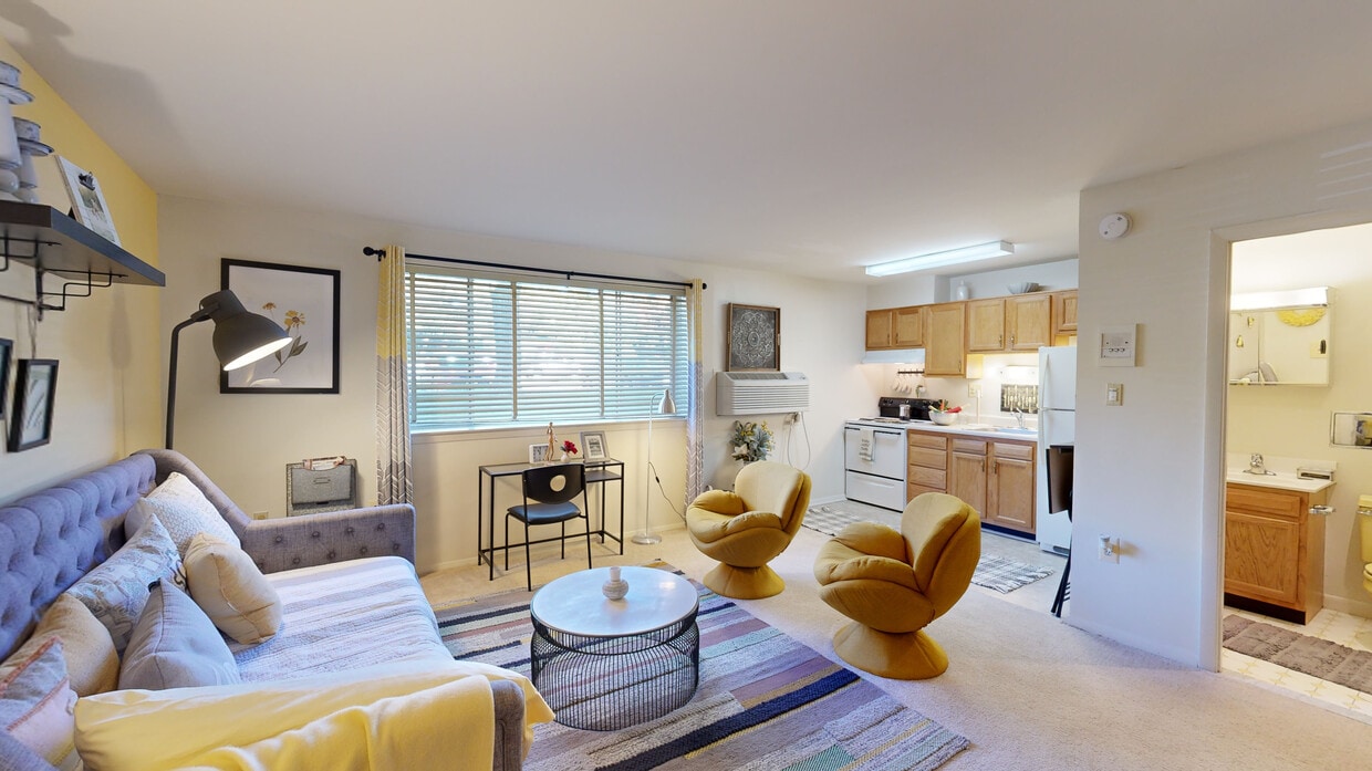 Photo - The Lakes Apartments and Townhomes