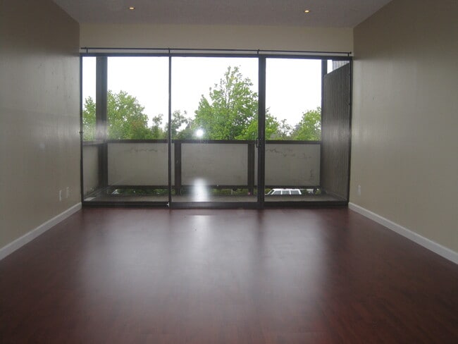 Building Photo - 1531 Shattuck Ave
