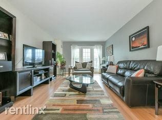 Building Photo - 1 br, 1 bath - 300 Allston St Apt 210