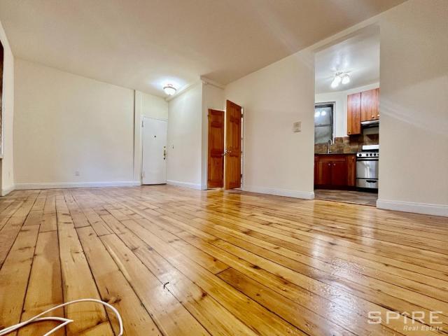 Foto del edificio - 2 bedroom in New York NY 10036