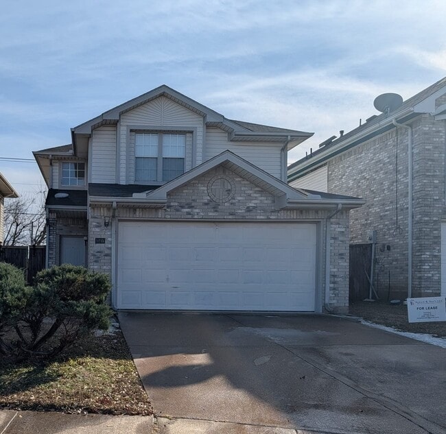 Building Photo - 5215 Waltham Ct