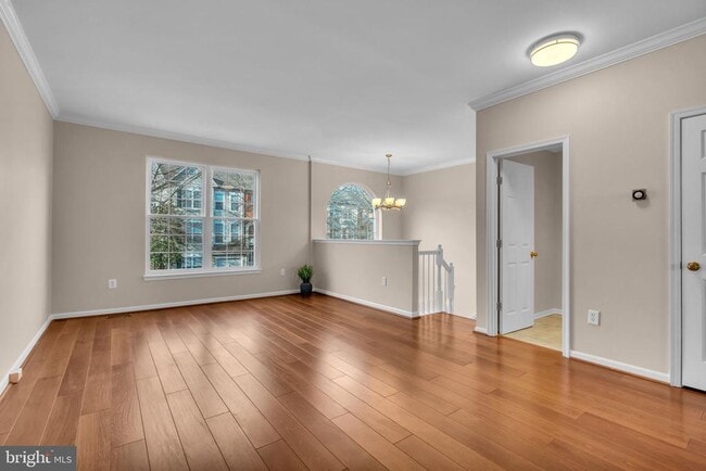 Foto del edificio - 21644 Frame Square