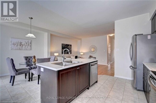 Building Photo - 15 Blacksmith Dr