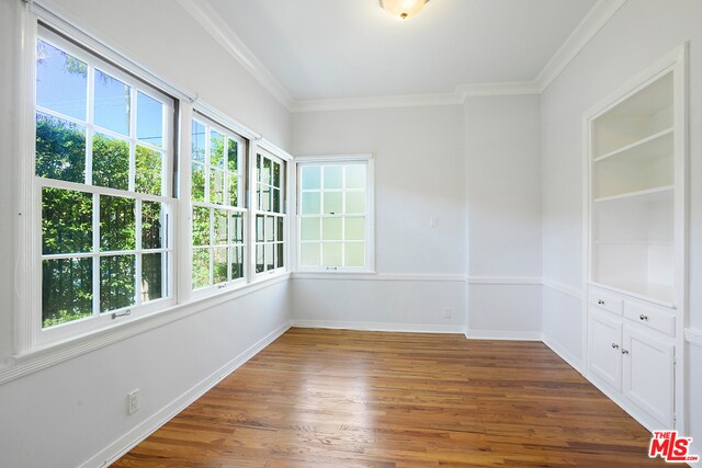 Building Photo - 1208 Havenhurst Dr