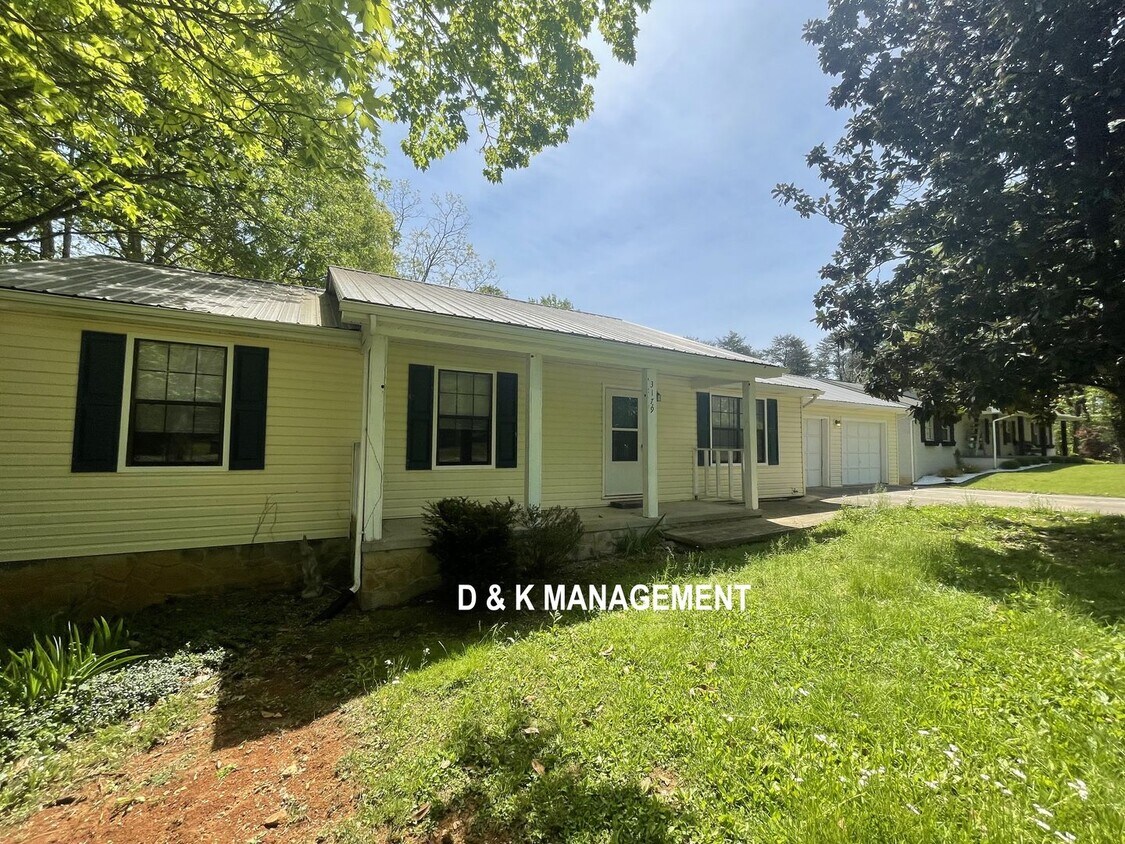 Foto principal - 3 Bedroom 2 Bath in Lenoir City