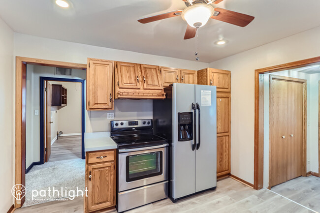 Foto del edificio - 4203 W. Crystal Lake Rd., McHenry, IL, 60050