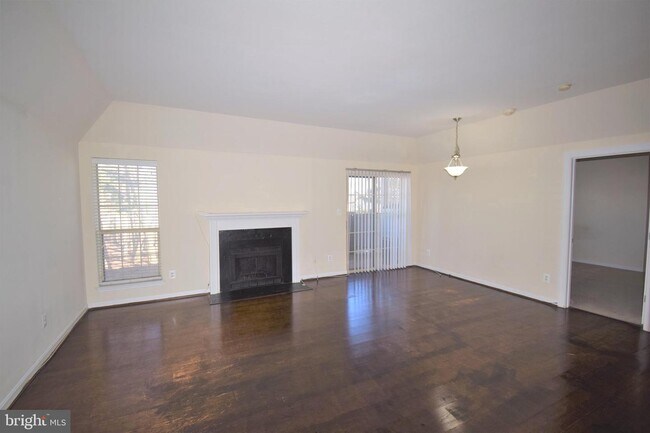 Foto del edificio - 12153 Penderview Ln