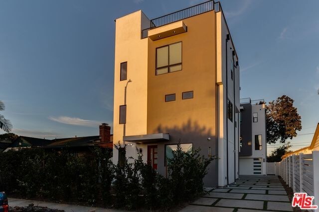 Foto del edificio - 3136 Ivy St