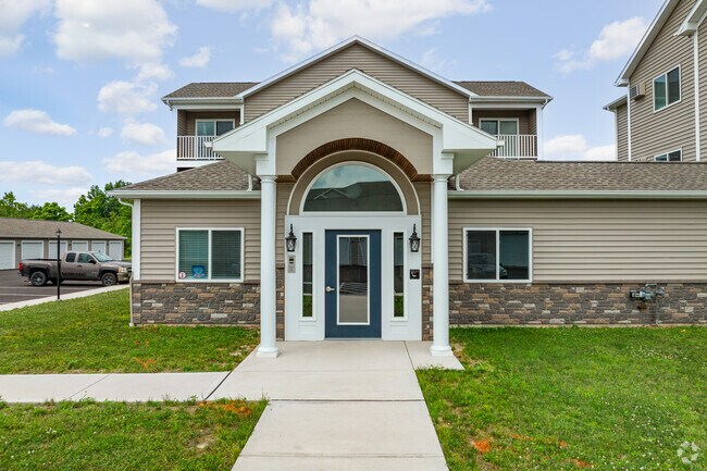 Entrada - Georgian Court Apartments