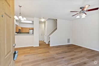 Building Photo - Stylish 3-Bedroom Townhome Just Minutes fr...