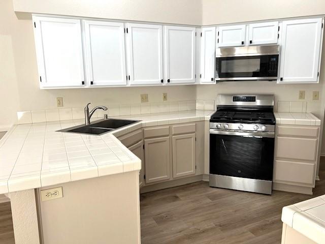 Foto del edificio - 2897 Banyan Tree Ln