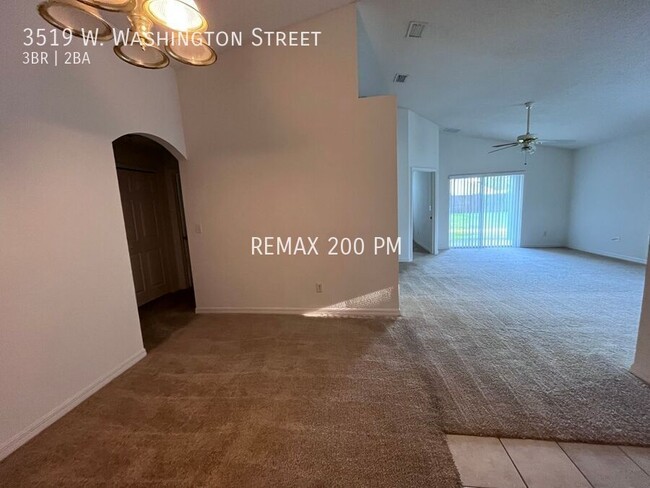 Foto del edificio - 3519 W Washington St