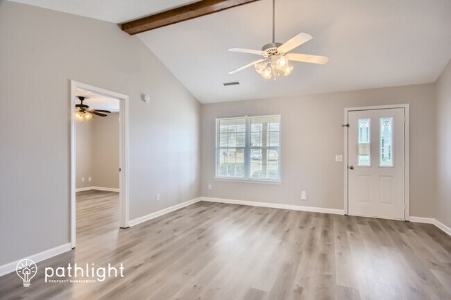 Foto del edificio - 928 Pin Oak Drive, Antioch, TN, 37013