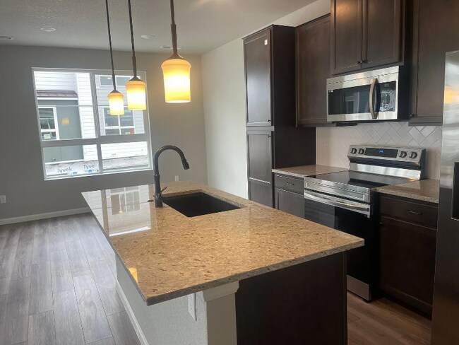 Foto del edificio - 10562 Domeykite Vw