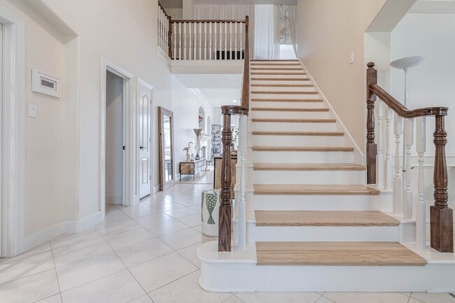 Photo - 5103 Mariner's Harbor House