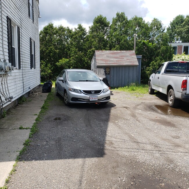 Driveway - 19 Riverlin St