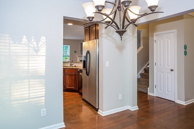 Building Photo - 1418 Moss Creek Dr