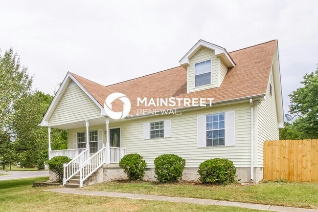 Building Photo - 3 Bedroom Pet-Friendly Home in La Vergne, TN with Main Street Renewal