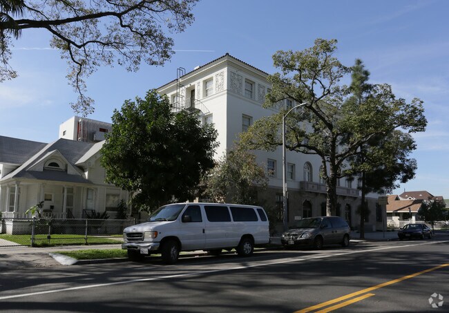 Foto del edificio - 28th Street Apartments