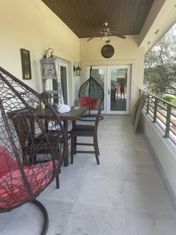 Foto del edificio - 16400 NW 82nd Ct
