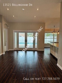 Building Photo - Beautiful 3/2 bath Pool home!