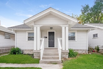 Building Photo - 951 N Kealing Ave