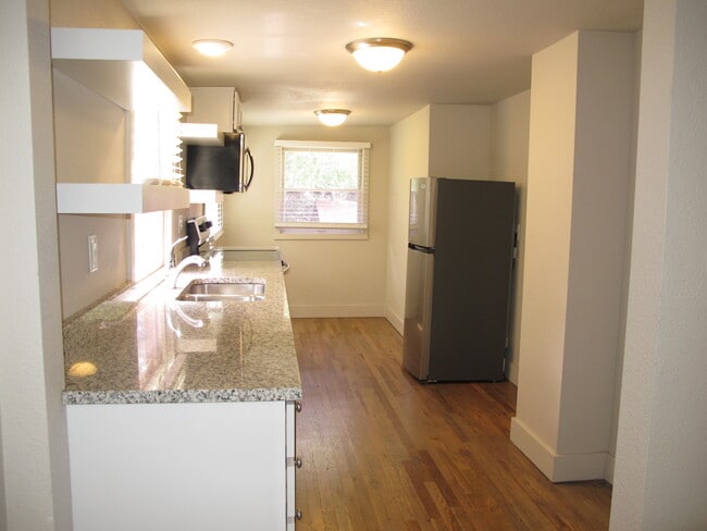 Building Photo - 2501 Monument Rd