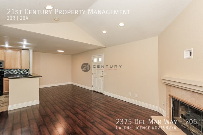 Building Photo - 2375 Del Mar Way