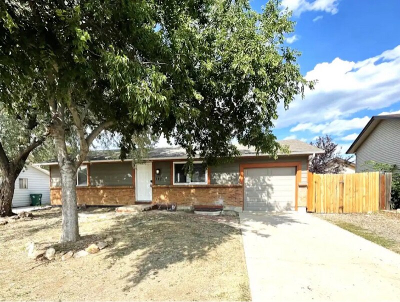 Foto principal - 387 Helena Cir
