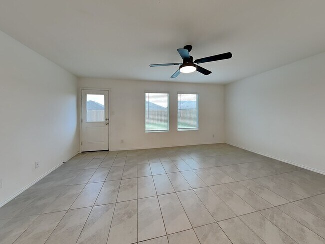 Building Photo - 1409 Dovekie Dr