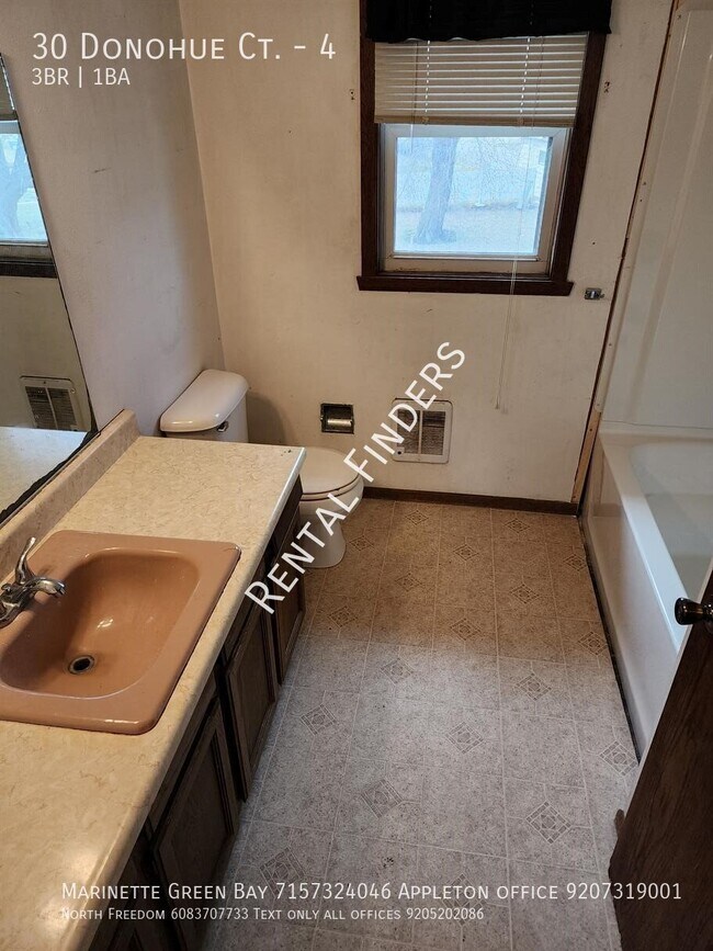 Building Photo - 30 Donohue Ct