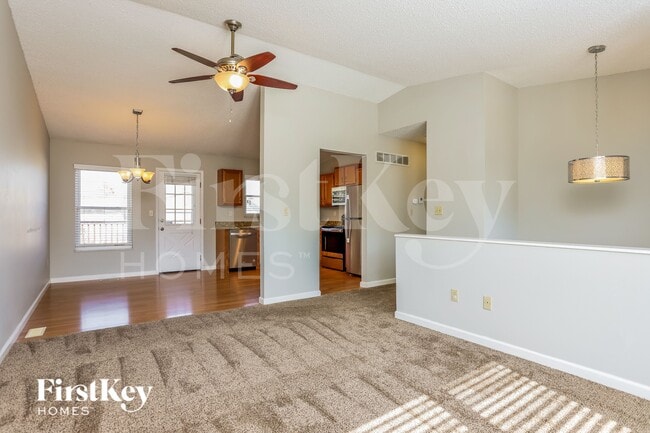 Building Photo - 3201 Lupine Dr