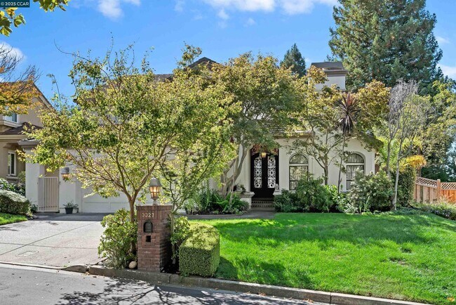 Foto del edificio - 3327 Quail Walk Ln