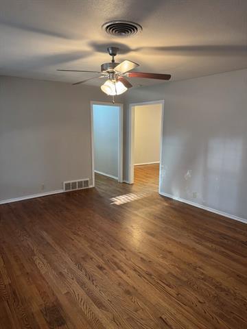 Building Photo - 804 Gaye Ln