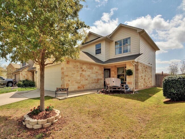 Building Photo - 304 Housefinch Loop