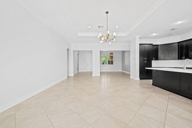Foto del edificio - 6412 SW 55th Pl