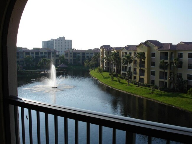 Foto del edificio - 200 Uno Lago Dr
