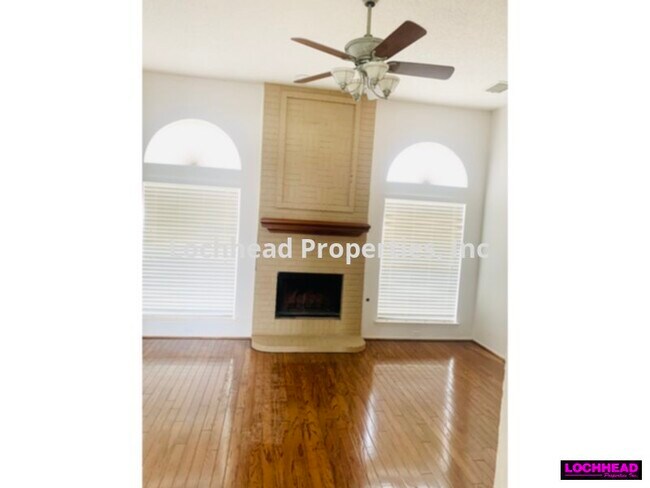 Foto del edificio - ****MUST SEE**** GORGEOUS HOME IN THE CREE...