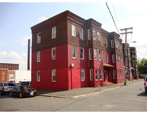 Building Photo - 74-76 Newton St