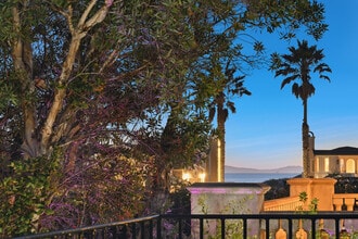 Building Photo - 5032 Amalfi Way