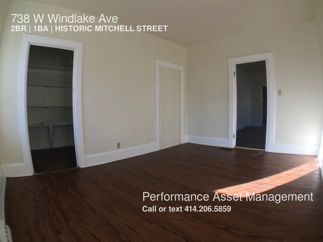 Building Photo - Incredible 2br South Side House