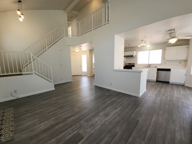 Building Photo - Darling 3 Bedroom in Northwest Las Vegas !!!