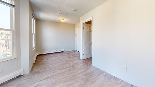 Building Photo - 23 Eutaw St