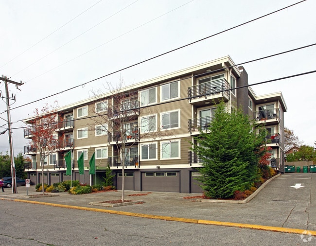 Building Photo - Voss Ballard Apartments