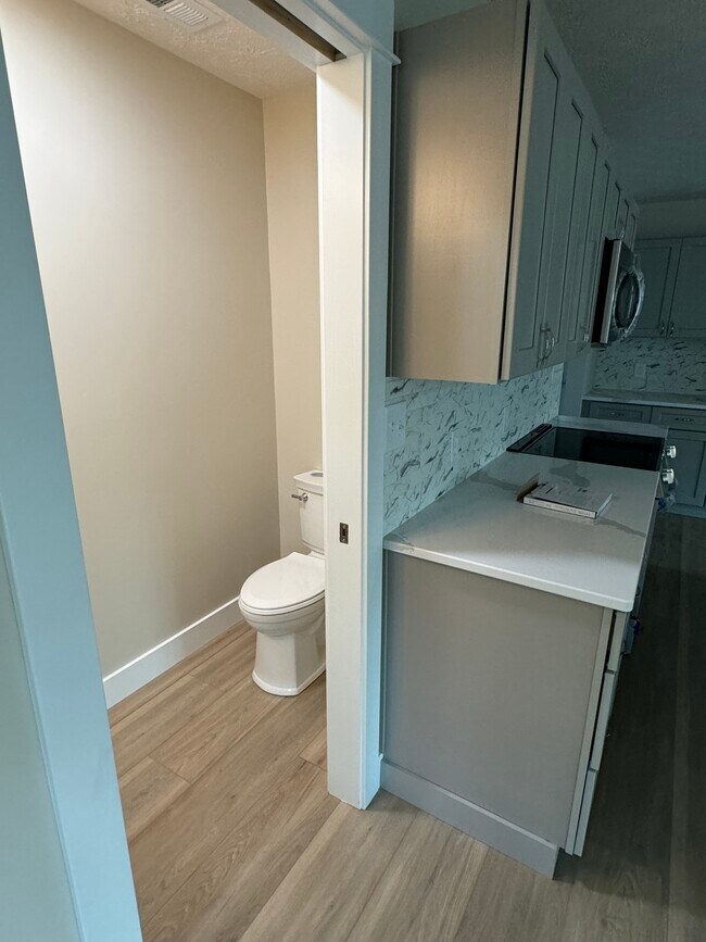 Foto del edificio - 1848 Garden St